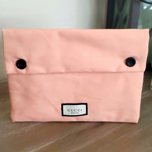 New never used GUCCI pink/peach cotton clutch button pouch bag w/floral interior - Picture 1 of 6